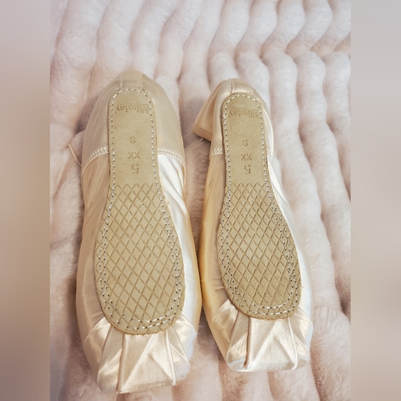 No longer available - Picture 8 of 8